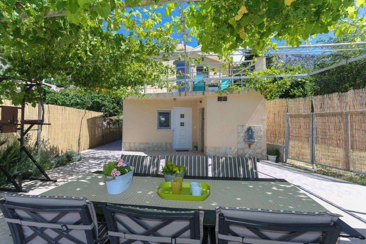 Holiday Home Rupotina Solin Exterior foto