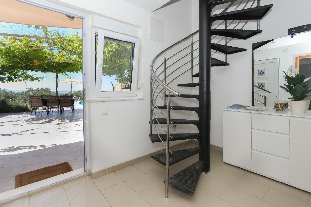 Holiday Home Rupotina Solin Exterior foto