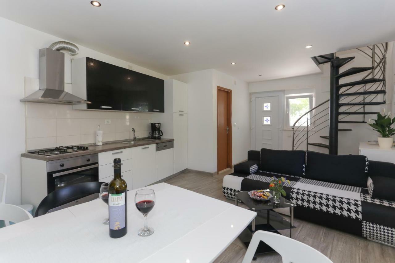 Holiday Home Rupotina Solin Exterior foto